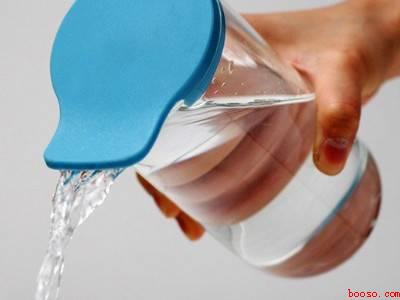 煮面怎么不让泡沫溢出来