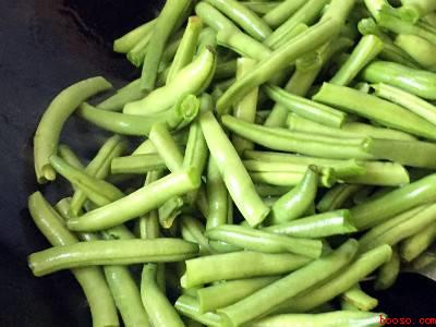 炒豆角如何能快速软烂