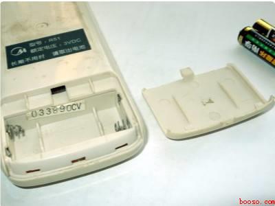 空调遥控器没有显示了怎么办(美的KFR)