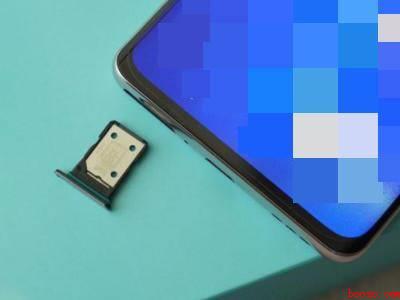 opporeno6第二个卡槽在哪