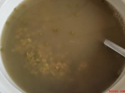 绿豆粥怎么煮才是绿色（绿豆粥怎么煮才是绿色的）