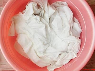 霉点衣服怎么洗干净