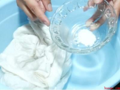 白色衣服被84烧黄怎么恢复