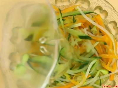 担担面的做法及配料（担面的做法及配料的具体操作步骤）