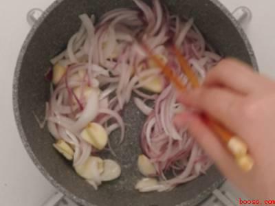 油炸串串的酱料怎么做