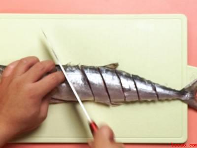 燕鲅鱼怎么做好吃(燕鲅鱼怎么做好吃共有五步)