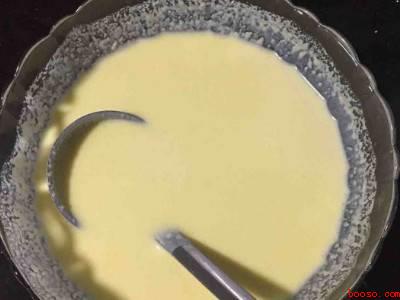 千层蛋糕怎么吃