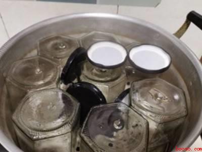 杨梅罐头怎么做才可以放时间长