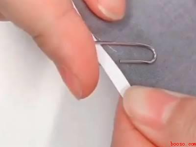 回形针怎么夹纸