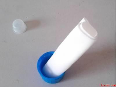 黑色中性笔怎么消除字迹