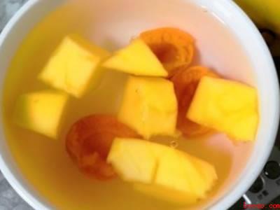 冰粉粉怎么做果冻（冰粉怎么做果冻的具体操作步骤）