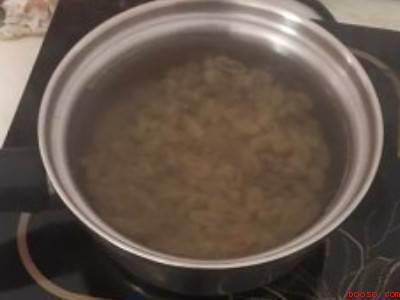 索索葡萄干泡水的正确方法