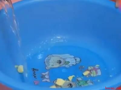 白色染色了怎么洗才能变白