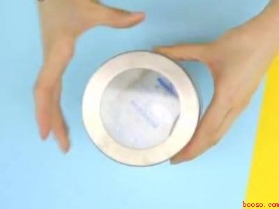 盐凝固在盐罐里怎么办