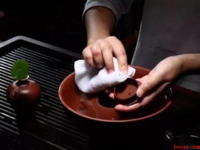 紫砂杯怎么清洗茶垢