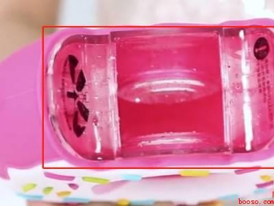 甜甜圈水壶怎样打开装水