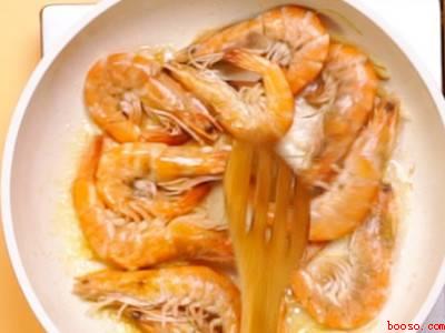 虾的几种家常做法（虾的家常做法共有5步,可做醉虾、烤大虾、红焖大虾）