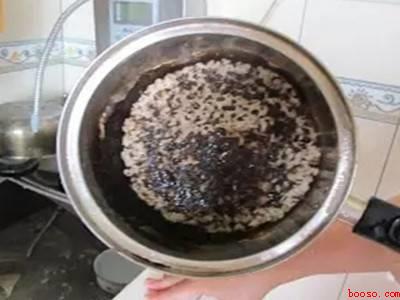 锅烧糊了怎么清洗干净