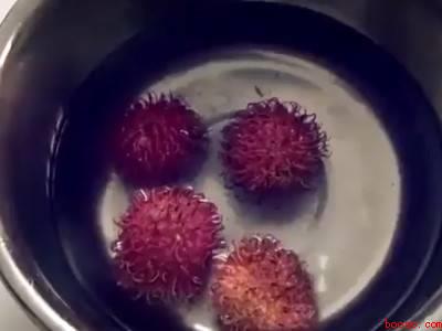 红毛丹怎么吃不沾内核皮