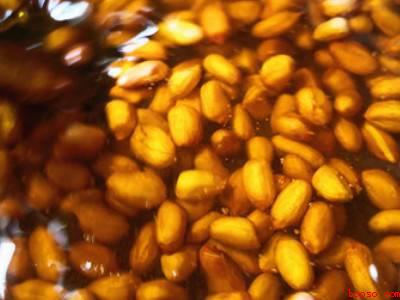 虎皮花生米的家庭做法