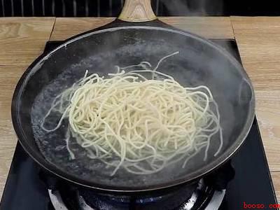 凉面条的汤汁怎么做好吃