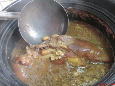 猪蹄花生怎么做好吃