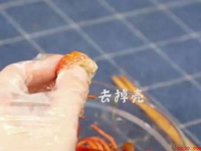 吃小龙虾怎么吃