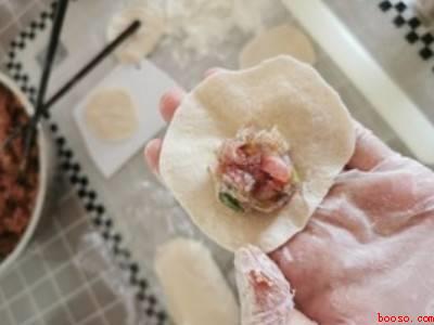 做小笼包子的方法与步骤