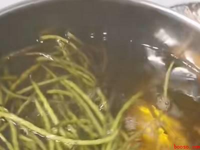 新鲜核桃花怎么处理