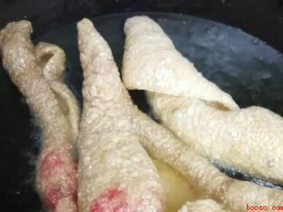 油炸干猪皮如何泡发的（油炸干猪皮如何泡发的具体操作步骤）