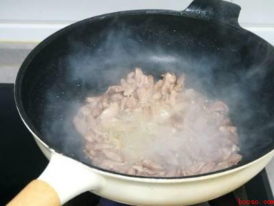 爆炒鸡心要用热水焯一下吗