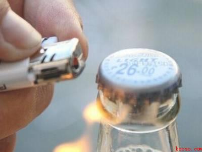 没有开瓶器怎么开瓶盖