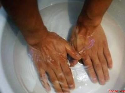 白醋泡手的正确方法一天几次