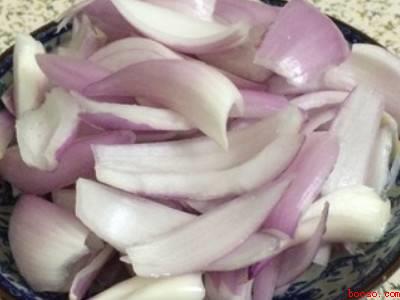 洋葱怎么剥
