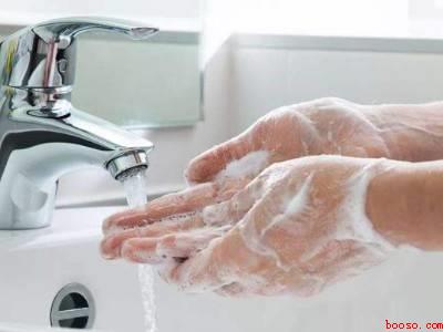 食用色素弄到皮肤上怎么洗掉