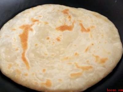 千人饼是怎么做成的（千人饼是怎么做成的具体操作步骤）