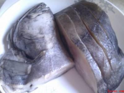 雅片头鱼要怎么做好吃（雅片头鱼要怎么做好吃共有4步）