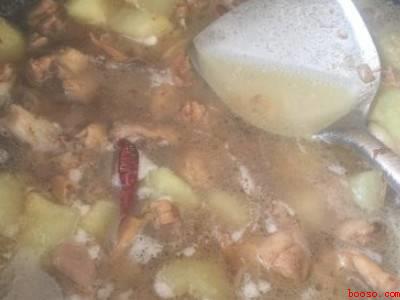 鸡炖土豆块怎么炖