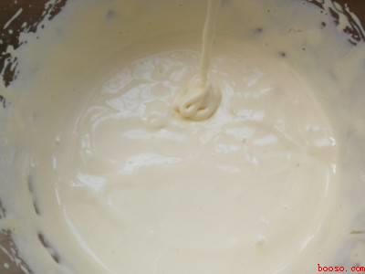 粘了海滩上的黑油污怎么清洗