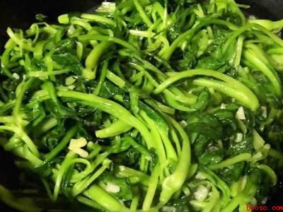 鸡毛菜怎么做好吃(鸡毛菜怎么做好吃共有3步)