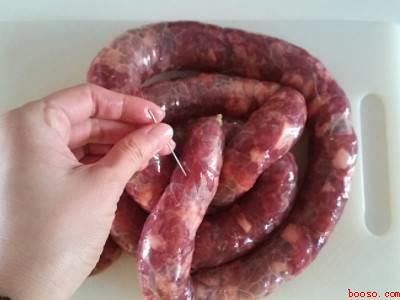 在室内怎么晾风干肠（室内怎么晾风干肠的具体操作步骤）