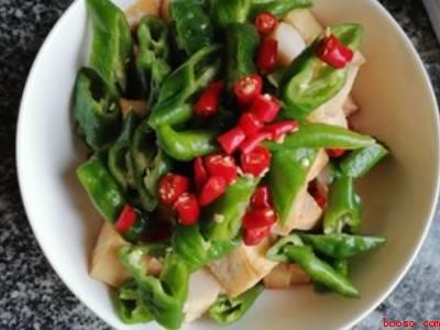 鱼豆腐和啥菜炒好吃