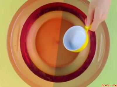 小白鞋油渍洗不掉怎么办