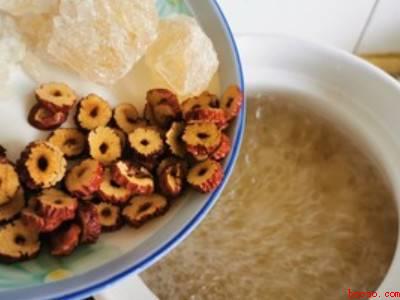 银耳怎么熬出来粘稠感