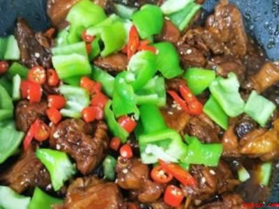 鸭腿怎么烧不腥又好吃