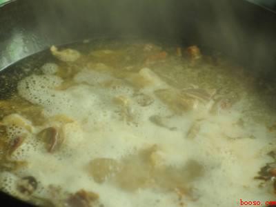 腊鸭怎么做（腊鸭怎么做共有5步,可做腊鸭芥菜、腊鸭煲仔饭、香辣腊鸭）