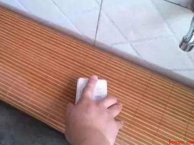 凉席上血渍如何清洗干净