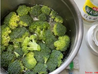 水煮西兰花怎么吃