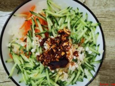 怎么凉拌银耳好吃