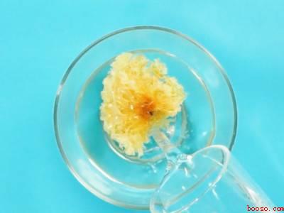 怎么吃枸杞（怎么吃枸杞共有4步 枸杞可以做山药）